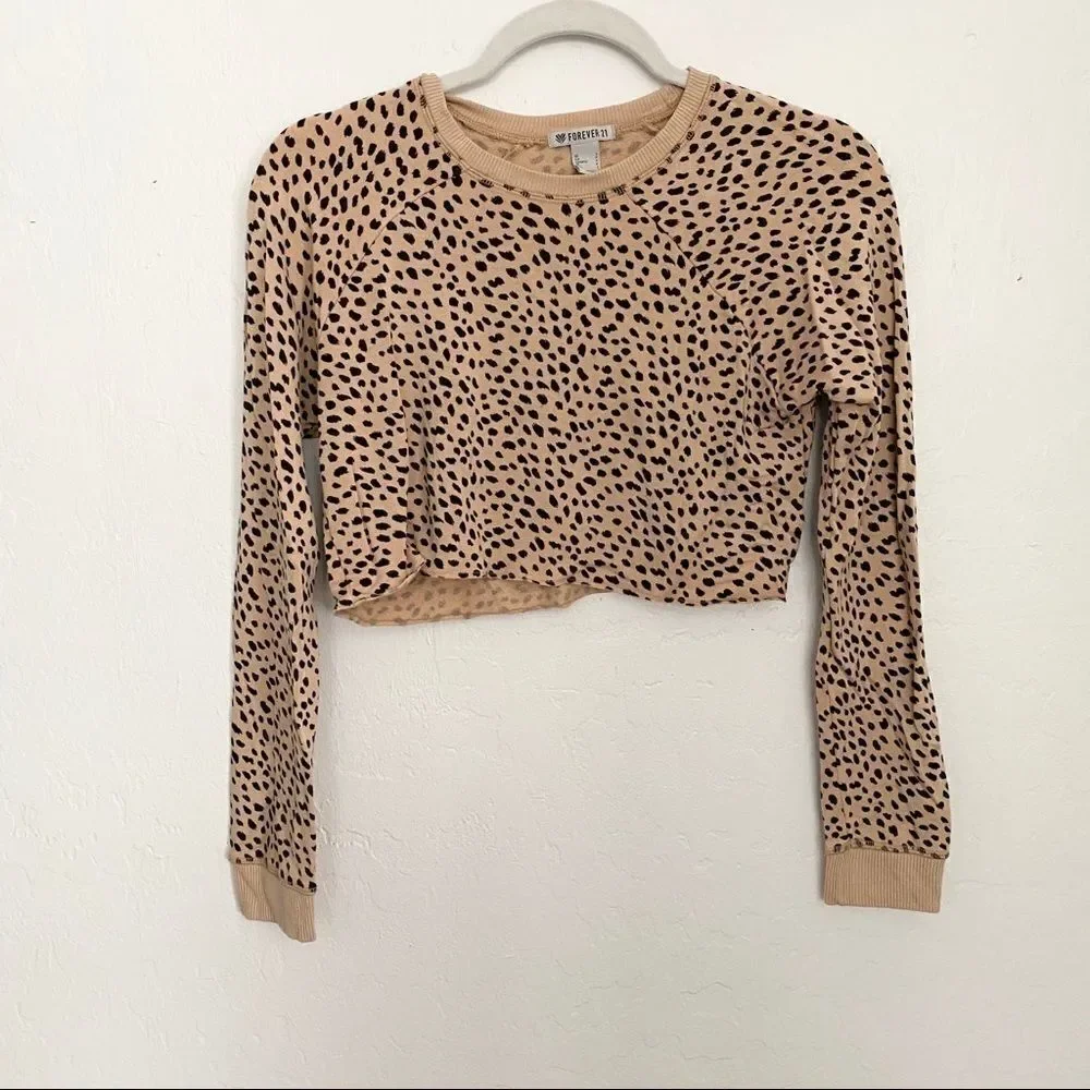 Forever 21 Active Cheetah Crop Top S